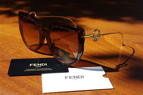 fake fendi sunglasses vs real|Fake vs Real Fendi Sunglasses .